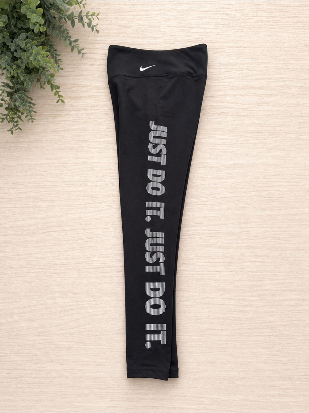 Nike Black Women’s ' Leggings with Vertical 'Just Do It' Accent - Picture 2 of 4